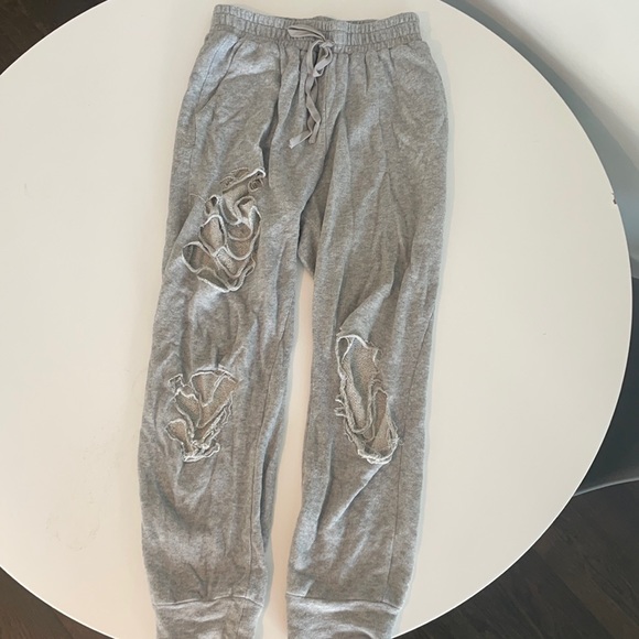 Grey ripped sweatpants - Mendocino - Small - Picture 2 of 3